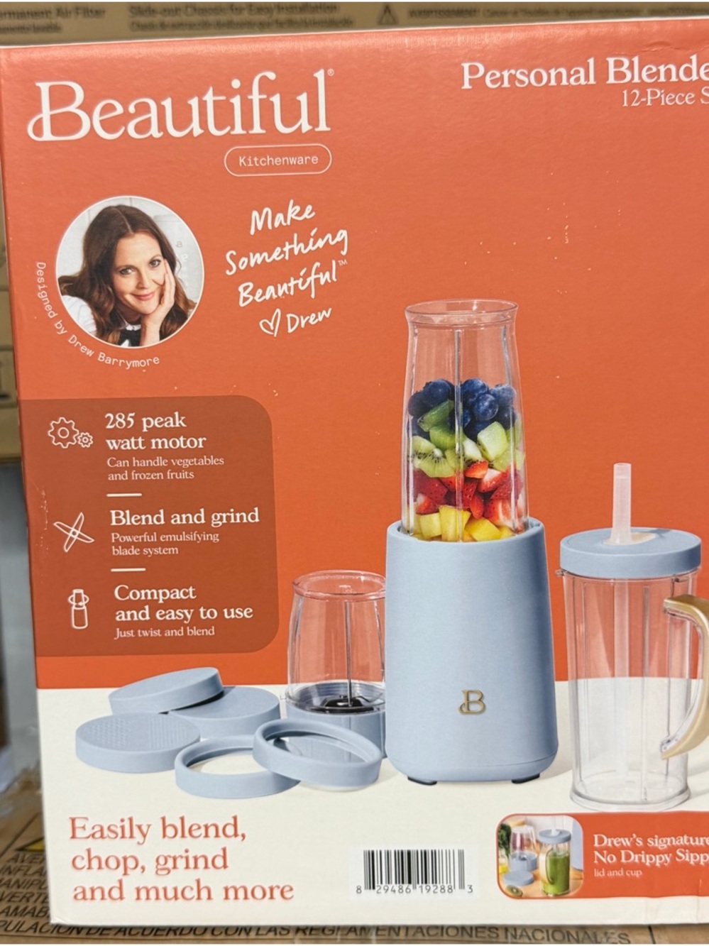 Beautiful Personal Blender 12 pc set.